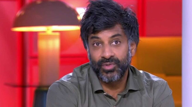 Vikash Dhorasoo nommé adjoint au Paris Atlético : un nouveau souffle pour le club du 13e Vikash Dhorasoo nommé adjoint au Paris Atlético : un nouveau souffle pour le club du 13e