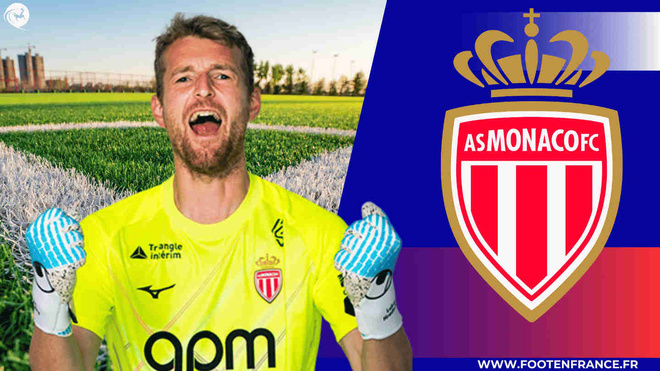 Lukas Hradecky, le gros coup dur pour l'AS Monaco avant Bruges et Manchester City !