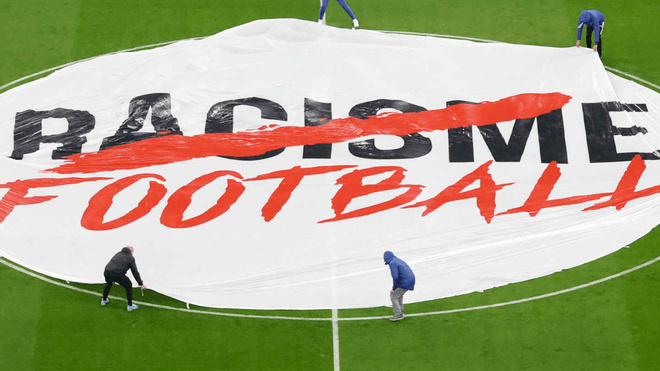 Le racisme s'est tristement invité lors de Amiens SC - EA Guingamp Le racisme s'est tristement invité lors de Amiens SC - EA Guingamp