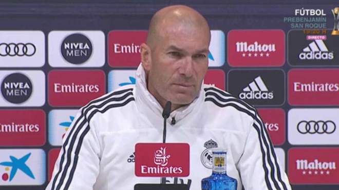 Zidane successeur de Deschamps en Equipe de France, c'est quasi acté ! Zidane successeur de Deschamps en Equipe de France, c'est quasi acté !