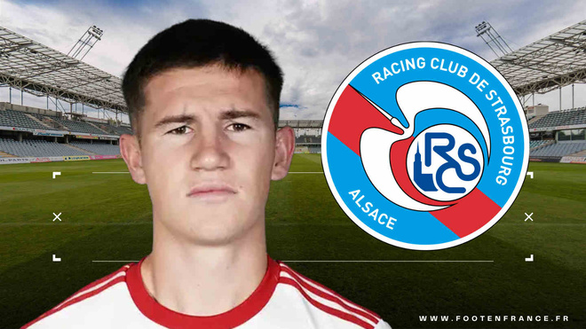 RC Strasbourg insiste pour un joueur du FC Séville : 10M€ qui font tilter le RCSA RC Strasbourg insiste pour un joueur du FC Séville : 10M€ qui font tilter le RCSA