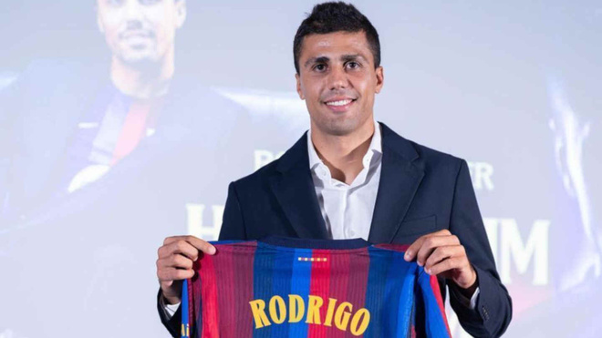 Rodri plus emballé par PSG-Barça que d'affronter le Real Madrid Rodri plus emballé par PSG-Barça que d'affronter le Real Madrid