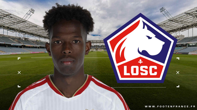 LOSC : Félix Correia retrouve le sourire à Séville et n'envisage pas un retour à Lille LOSC : Félix Correia retrouve le sourire à Séville et n'envisage pas un retour à Lille