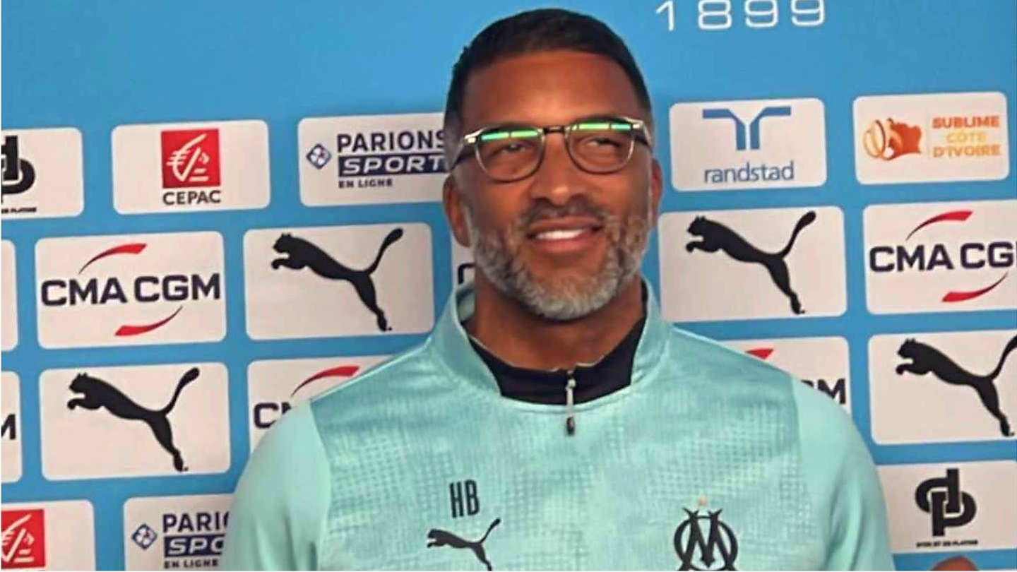 Habib Beye cash : lassé des critiques, le coach de l’OM prend une décision forte
