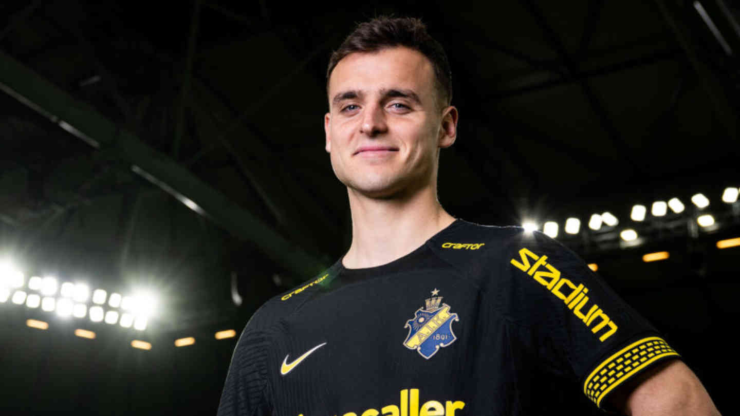 ASSE : un international hongrois pour muscler le milieu des Verts
